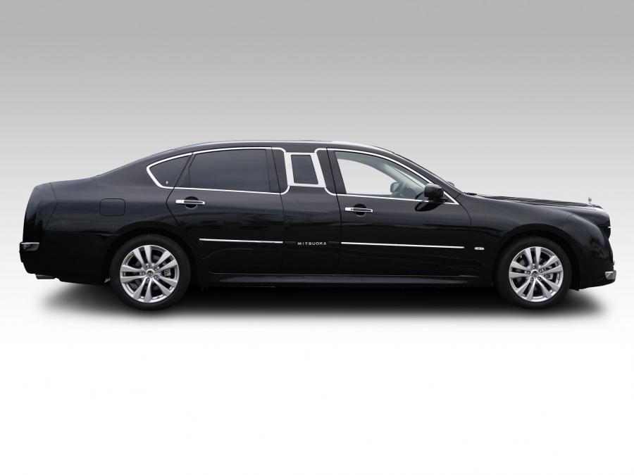  Mitsuoka Galue Limousine 2007 года  (фото 5 из 6)